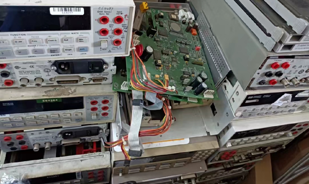 維修數據采集儀 4.png